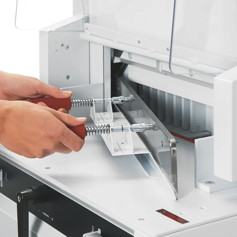 Triumph 4850 Paper Cutter - Image 4